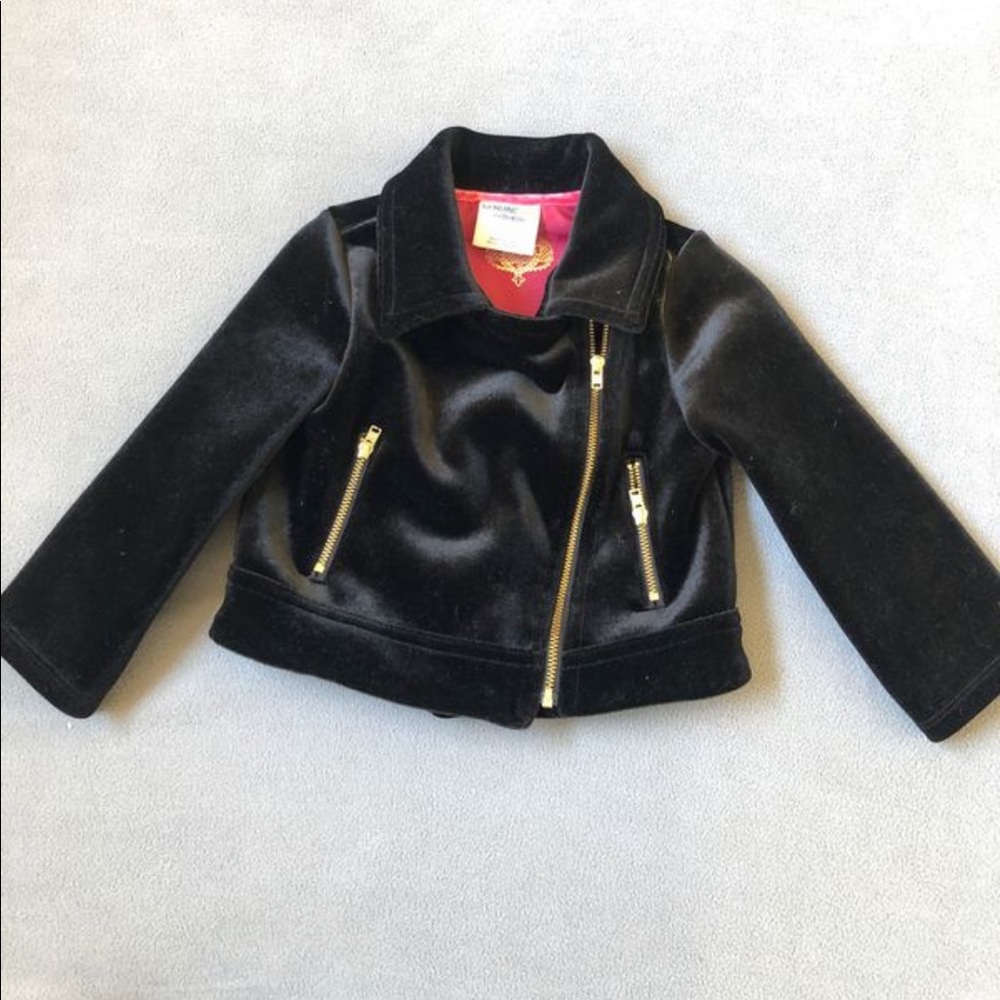 Black coat